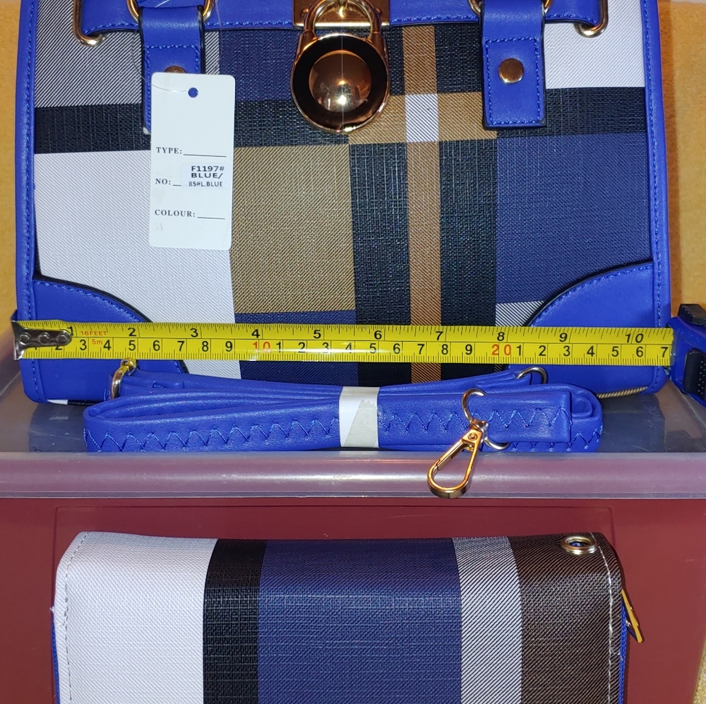 Handbag/Purse Plaid Trimmed in Blue with Matching Double Zip Wallet - Picture 8 of 9